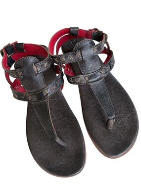 NEW In Box Bed Stu Leather Moon Sandals Rustic Black Size 7 Retail $155.00